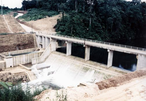 サラカタ川水力発電所建設計画（第1期＆第2期）