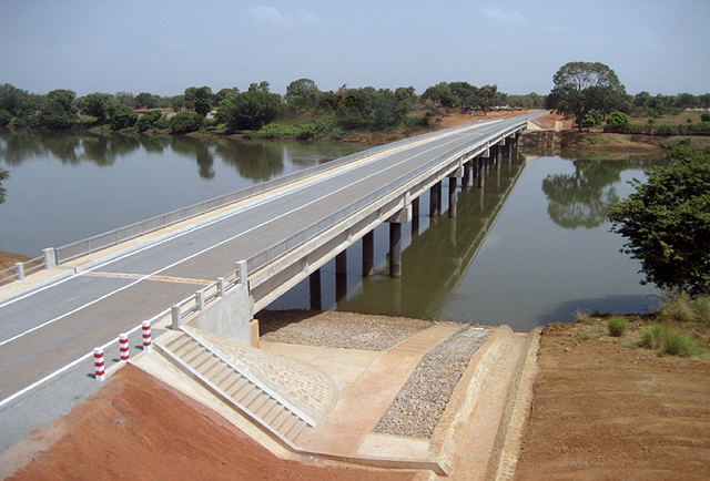 第三次マリーセネガル南回廊道路橋梁建設計画