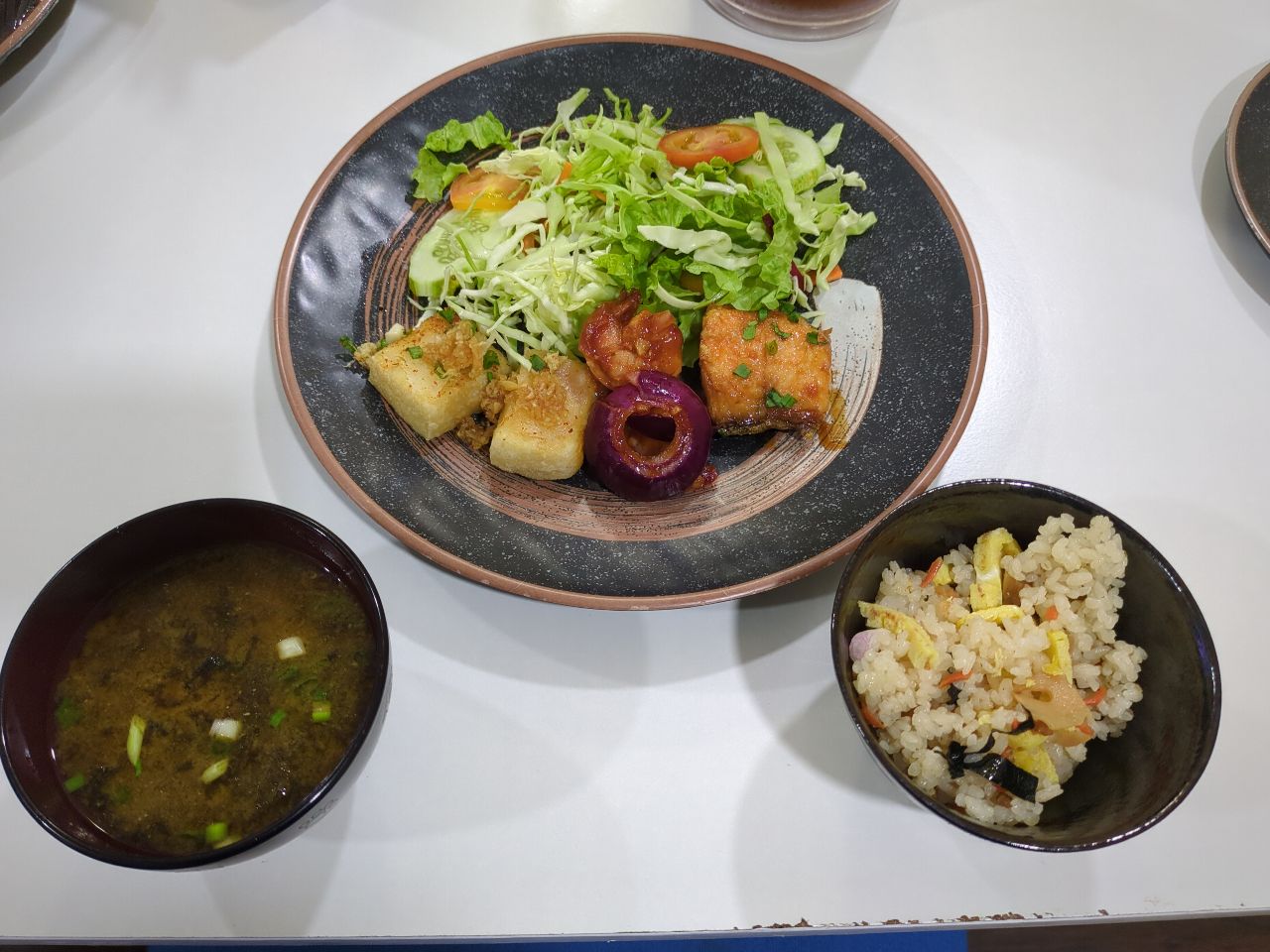 昼食